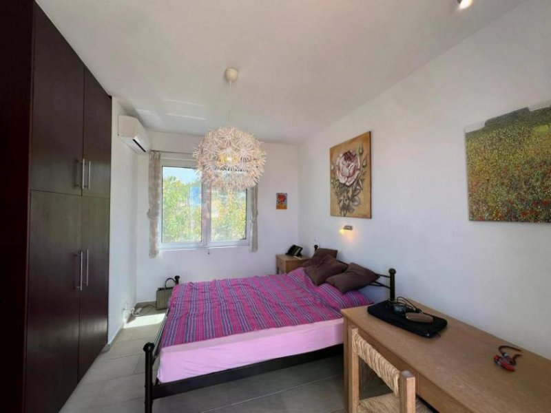 Listaros Rückzugsort mit Weitblick – Stilvolles Haus in Listaro mit Pool und Panorama Haus kaufen